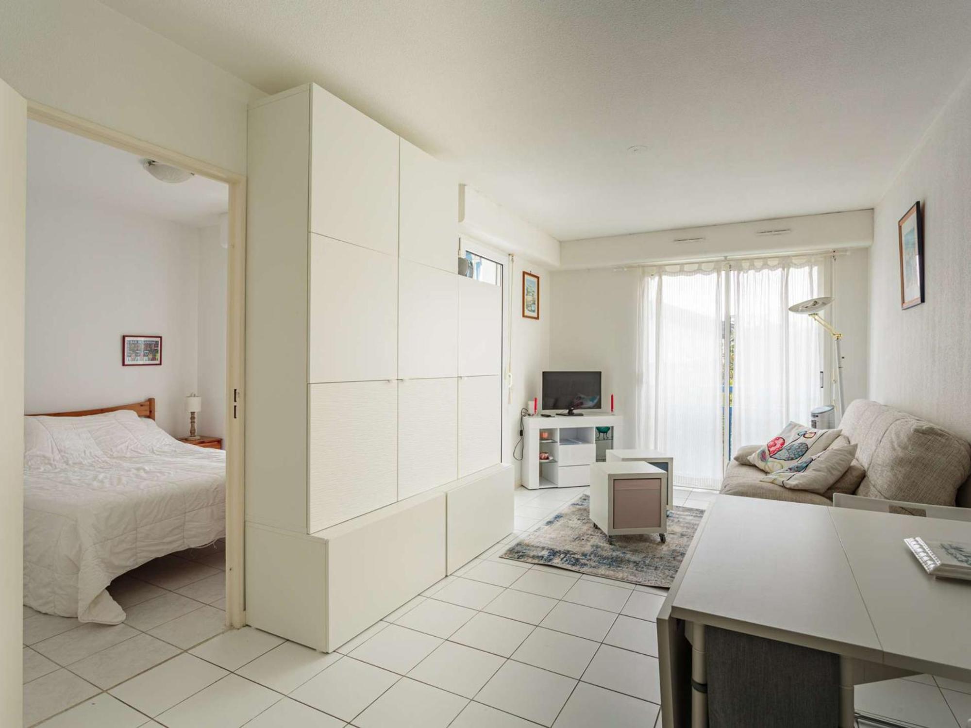 Appartement A 200 M De La Plage Avec Terrasse Et Parking, Au Coeur Des Commerces Et Restaurants - Fr-1-2-426 Hendaye Exterior foto
